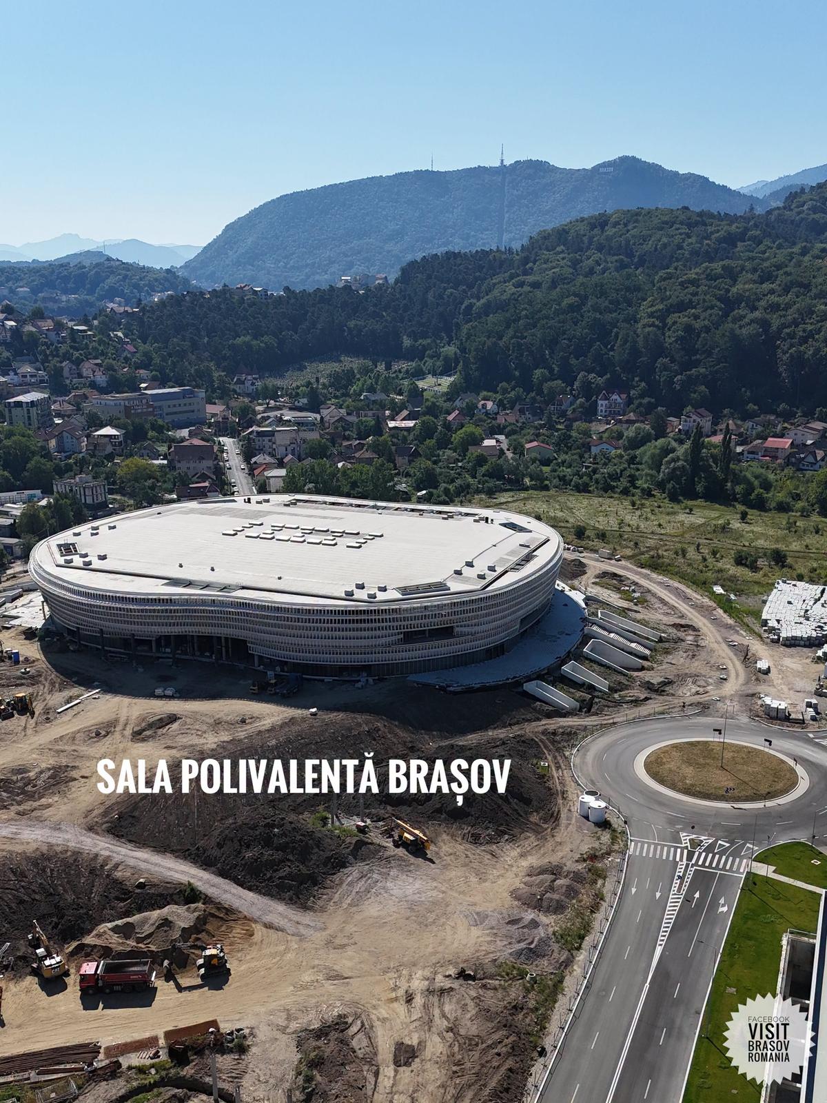 Noi imagini cu Sala Polivalentă din Brașov