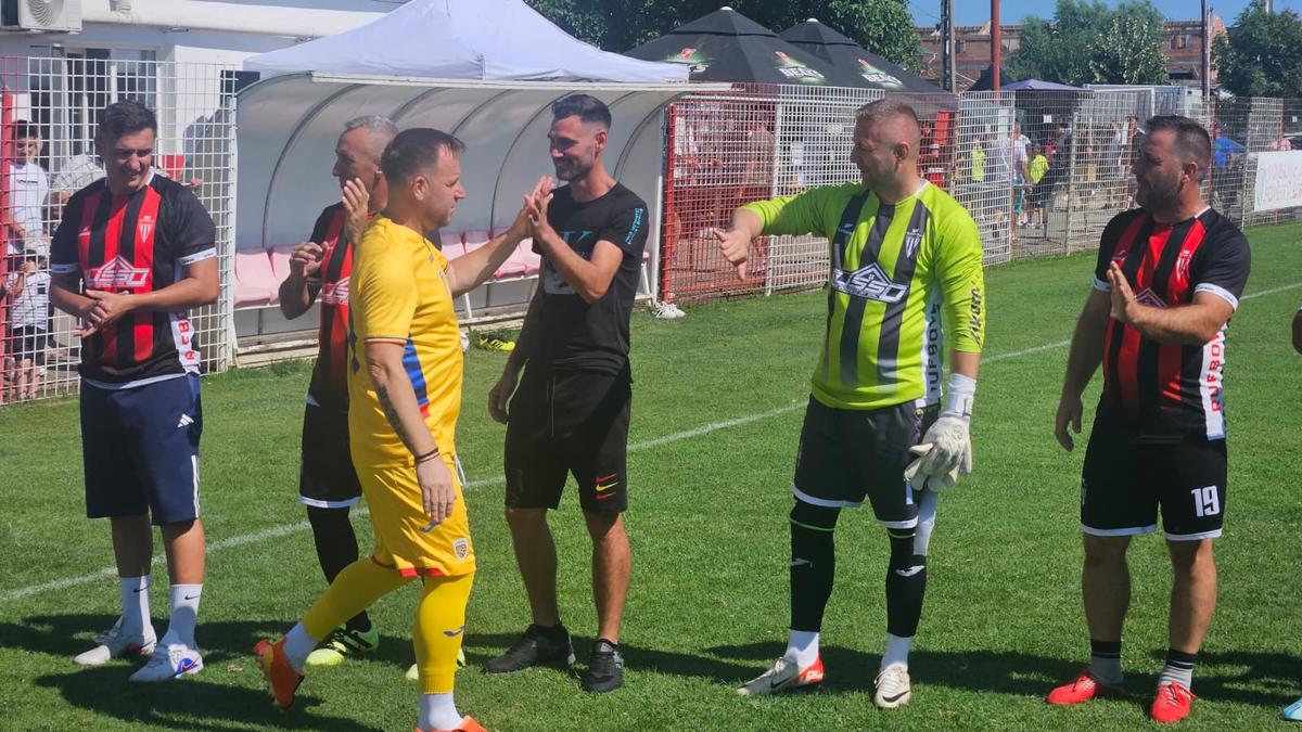 Foști jucători din Liga 1, protagoniștii unui meci caritabil în Popești-Leordeni