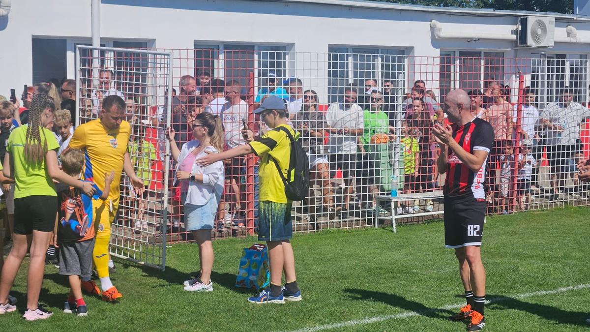 Foști jucători din Liga 1, protagoniștii unui meci caritabil în Popești-Leordeni