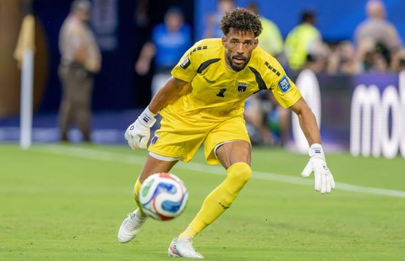 Scandal cu Colo Colo! » Cu cine negociază acum eroul de la Cupa Mondială