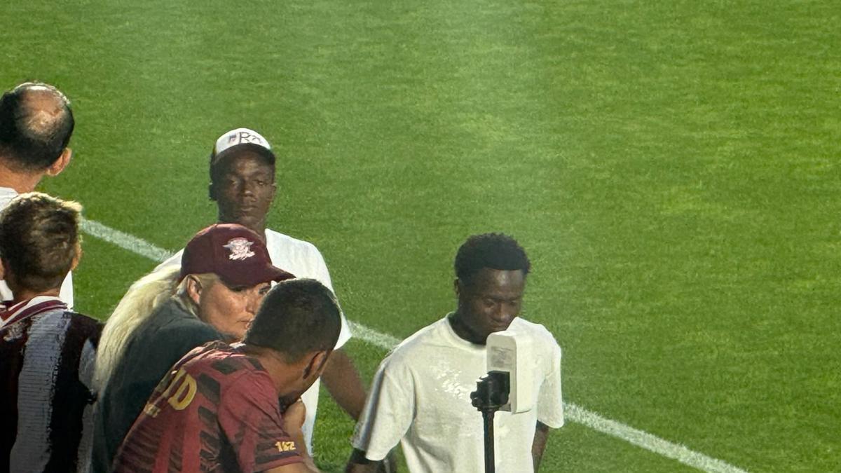 Noile transferuri ale Rapidului au sosit la București » Jucătorii au fost surprinși în Giulești, la derby-ul cu CFR Cluj