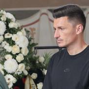Cătălin Munteanu și Nicolae Mușat, prezenți la priveghiul lui Constantin „Gogu” Covaciu // foto: Andrei Furnigă GSP
