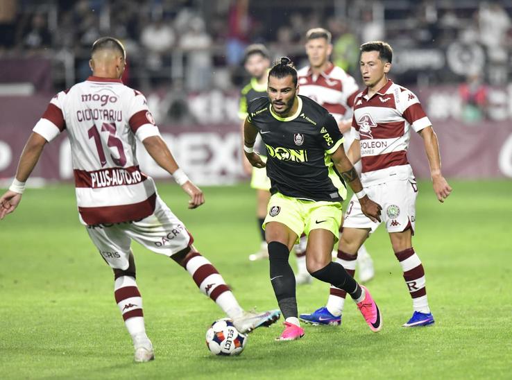 Denis Ciobotariu, Olimpiu Moruțan, Andres Sfait, Imagini de la Rapid - CFR Cluj, etapa #3 Superliga // foto: Cristi Preda (GSP.ro)