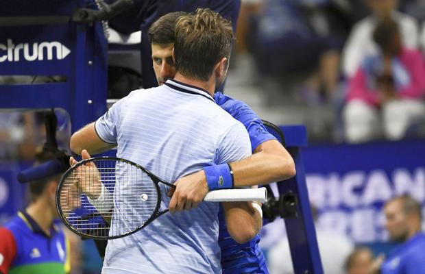 NOVAK DJOKOVIC - STAN WAWRINKA 4-6, 5-7, 1-2 // VIDEO Liderul mondial a abandonat în setul 3 și a părăsit terenul în huiduielile fanilor de la New York! Reacția sârbului
