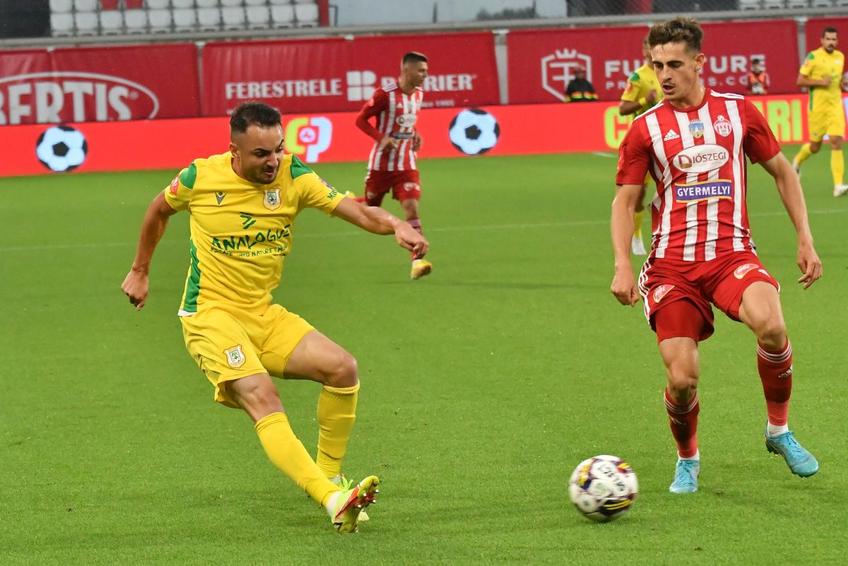 Scufundată în subsolul clasamentului, CS Mioveni a răpus-o pe Sepsi în deplasare, scor 1-0, și a obținut prima victorie din acest sezon.
