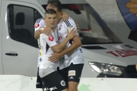 Cel mai norocos gol din Liga 1!  A ratat preluarea, pasa, șutul, dar mingea a intrat în poartă printre picioarele goalkeeperului