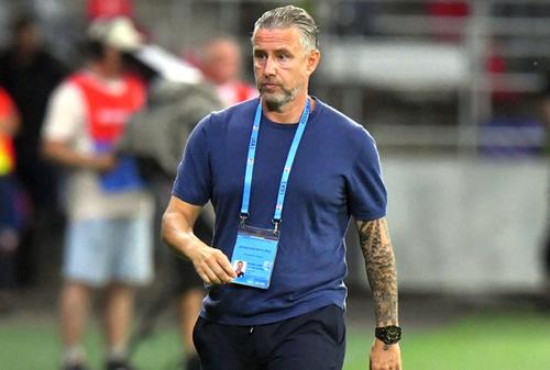 Laurențiu Reghecampf