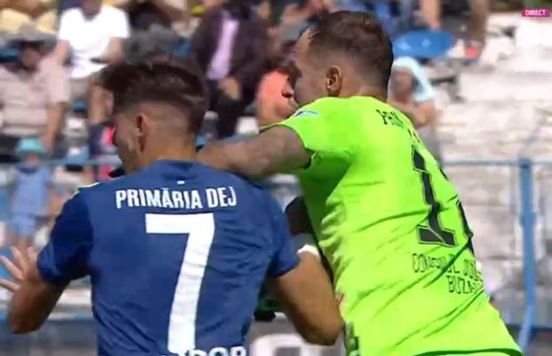 Fază inexplicabilă în Liga 2: jucătorul cu peste 100 de meciuri în SuperLigă și-a îngropat echipa