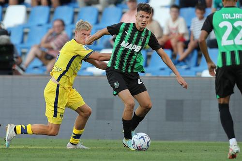 Daniel Boloca (dreapta) a ajuns titular la Sassuolo. Foto: Imago Images