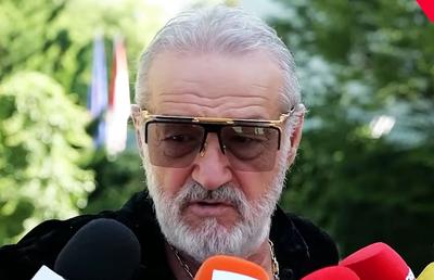 Gigi Becali a intrat în direct și a anunțat 3 schimbări de ultimă oră în echipa de start cu Young Boys: „Ăștia nu sunt jucători?”