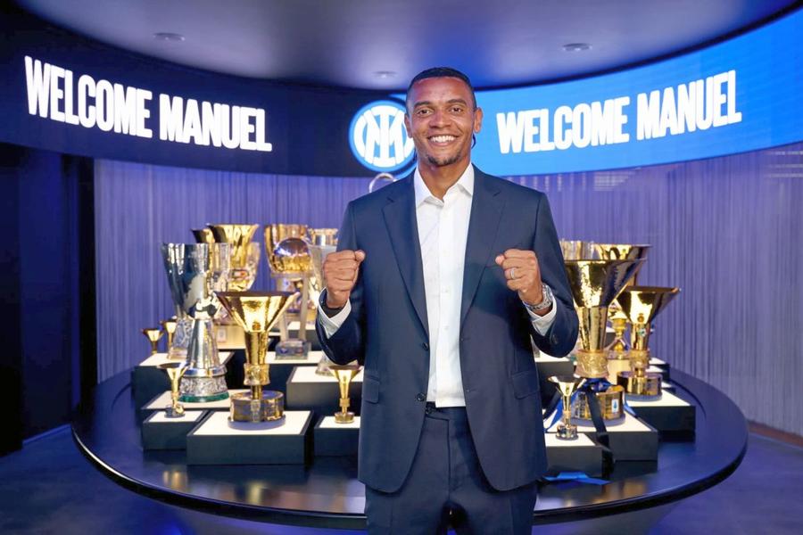Manuel Akanji, prezentat la Inter Schimbarea istorică gândită de Cristi Chivu » Inter se întoarce în 2019