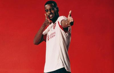 Liverpool, a doua cea mai tare campanie de transferuri din istorie! + TOP 10 achiziții în Europa