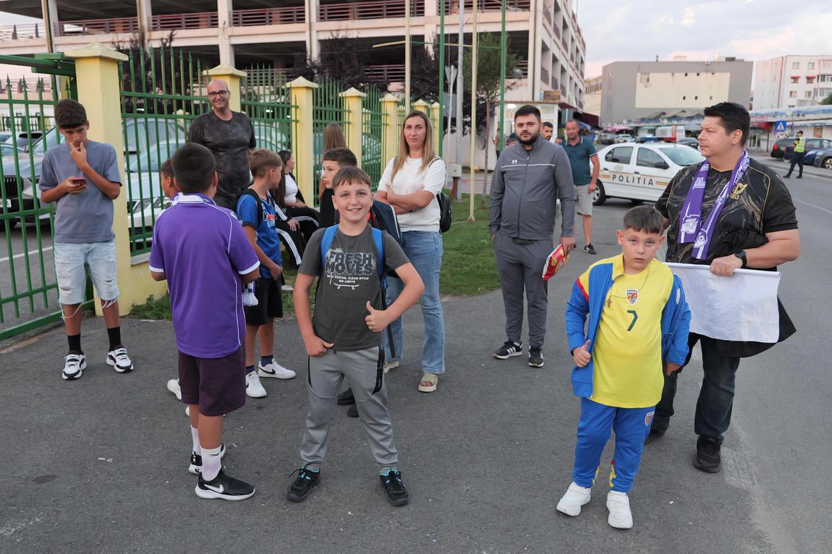 FC Argeș - FCSB, în Cupa României, 02.09.2026, imagini înainte de meci // foto: Andrei Furnigă (GSP)