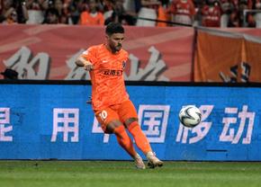 Alex Ioniță e pe val în China: a marcat și și-a trimis echipa în semifinala Cupei