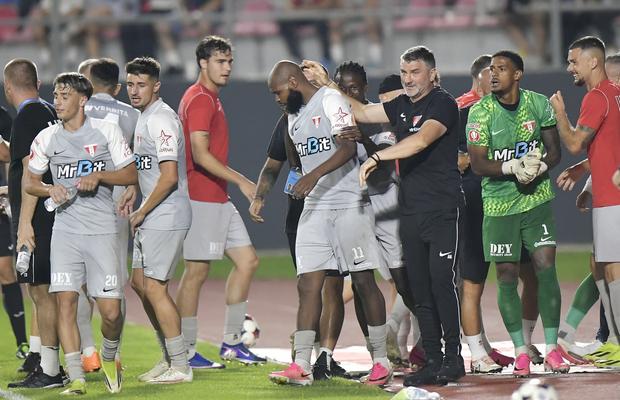 Rapid îl cedează din nou împrumut în Superliga, la UTA: anunț oficial