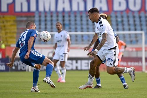 Jovan Markovic (dreapta) / FOTO: sportpictures.eu