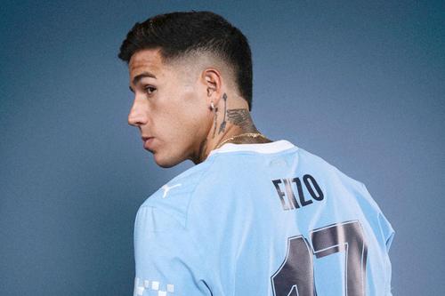 Enzo Fernandez, în tricoul lui Manchester City / FOTO: X