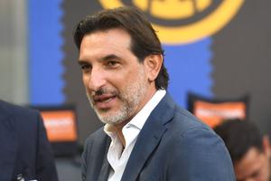 A reziliat contractul și mâine își la revedere de la Cristi Chivu » Cine va fi noul director sportiv al lui Inter