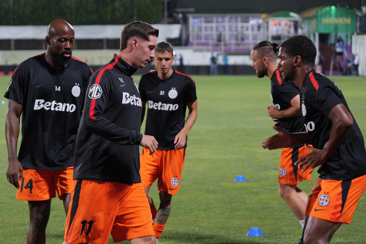 FC Argeș - FCSB, în Cupa României, 02.09.2026, imagini înainte de meci // foto: Andrei Furnigă (GSP)