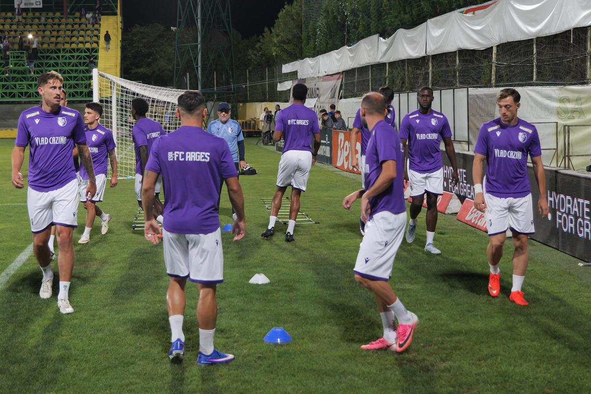 FC Argeș - FCSB, în Cupa României, 02.09.2026, imagini înainte de meci // foto: Andrei Furnigă (GSP)