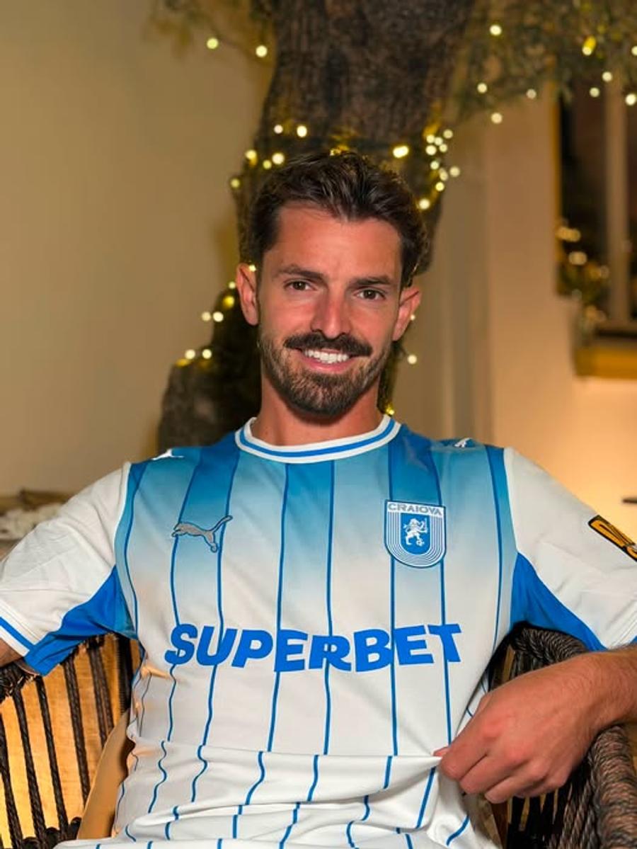 L-a luat Craiova! Anunț oficial, Rotaru s-a mișcat rapid: „Bine ai venit în familia alb-albastră!”