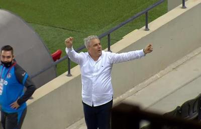 VIDEO Marius Șumudică, spectacol excepțional în Turcia! A dansat în fața șefilor lui Trabzonspor după ce a fost eliminat