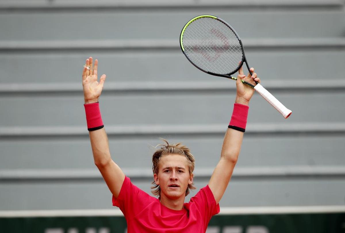 Cea mai frumoasă poveste de la Roland Garros » Sebastian, fiul marelui Petr Korda, își întâlnește idolul în optimi
