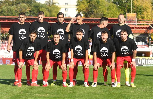 Momente emoționante la Dinamo - UTA » „Câinii” l-au comemorat pe Cătălin Hîldan