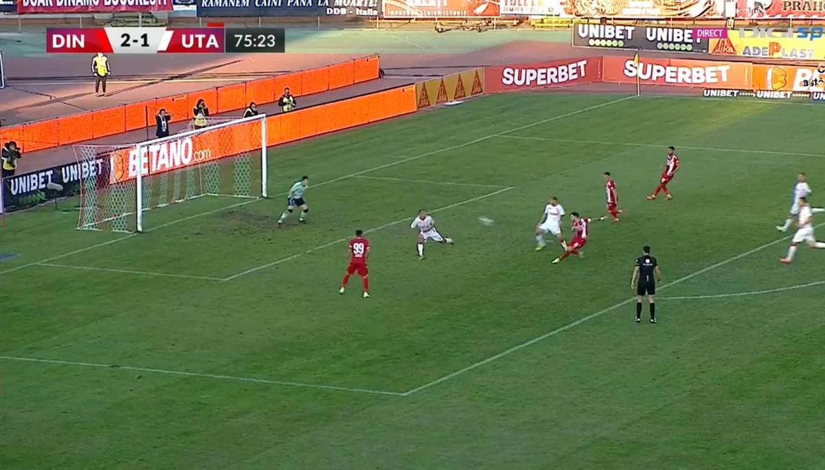 FOTO Dinamo - UTA, ratare incredibilă Moldoveanu & Sorescu