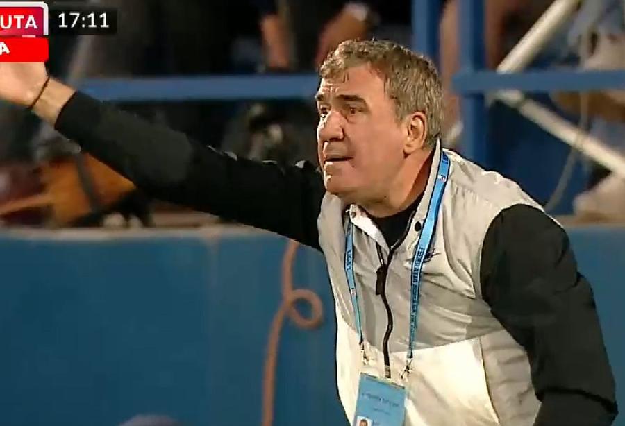 FOTO: Captură @Digi Sport Penalty destul de ușor acordat în Farul - UTA » Alibec a scos maximum dintr-o fază la limită