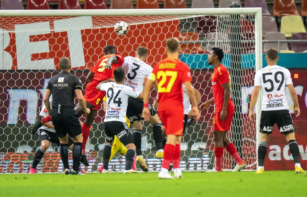 Mitrea le-a dat stingerea! FCSB scapă victoria cu U Cluj, după o repriză secundă modestă a roș-albaștrilor. Clasamentul ACUM