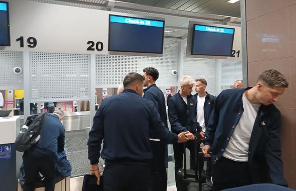 Tavi Popescu a apărut pe aeroport cu un nou look și l-a enervat deja pe Becali: „Nu e vedetă!”