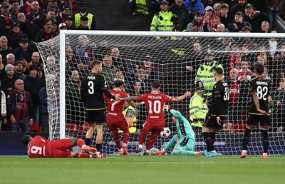 Liverpool - Bologna: Experiența aduce diferența » Victorie clară pentru „cormorani”