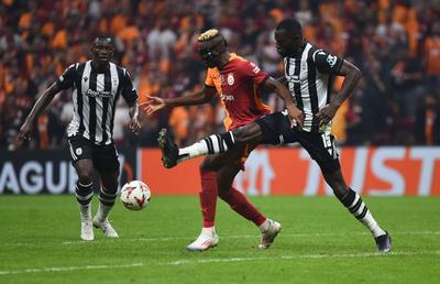 Lovitură pentru Răzvan Lucescu! » PAOK nu se va putea baza pe un fotbalist important în meciul cu FCSB
