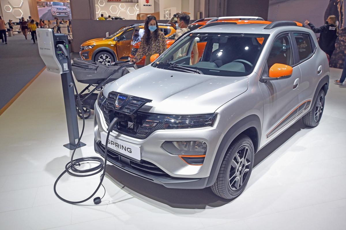 Dacia a cucerit cea mai mare piață auto europeană! Modelul românesc a fost cel mai vândut din luna august în Germania
