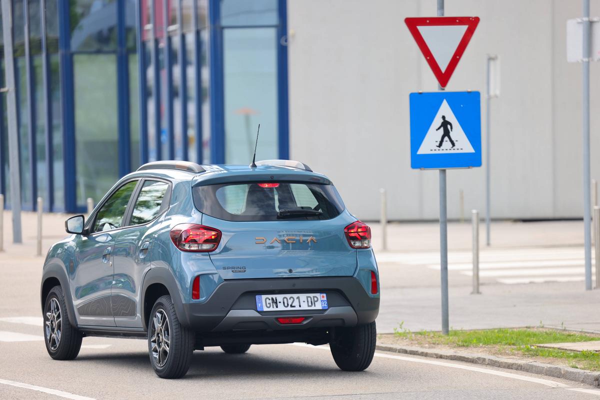Dacia a cucerit cea mai mare piață auto europeană! Modelul românesc a fost cel mai vândut din luna august în Germania