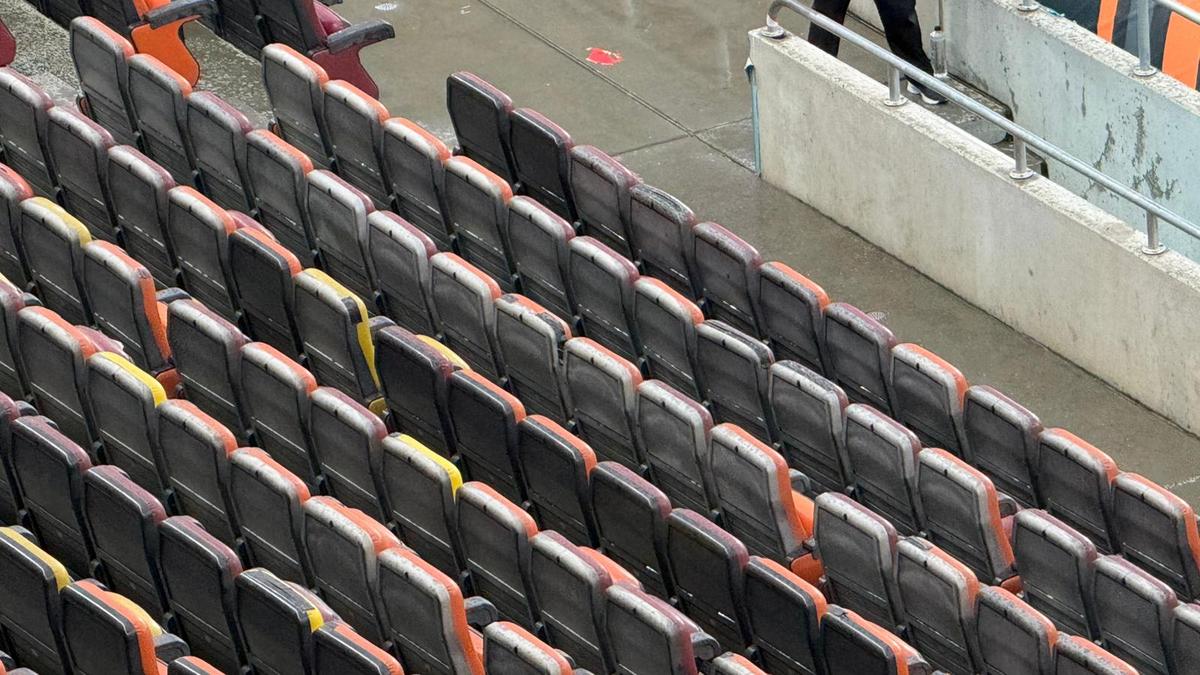 Peluza Nord și-a schimbat locul pe Arena Națională la FCSB - Young Boys, după sancțiunea aplicată de UEFA