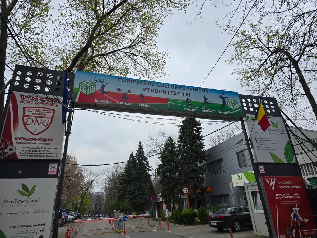 Scandal! Adrian Mutu și „Pescobar” sunt acuzați că administrează abuziv un teren din zona de lux a Capitalei: „S-au făcut stăpâni, nu cred că vom mai juca acolo”