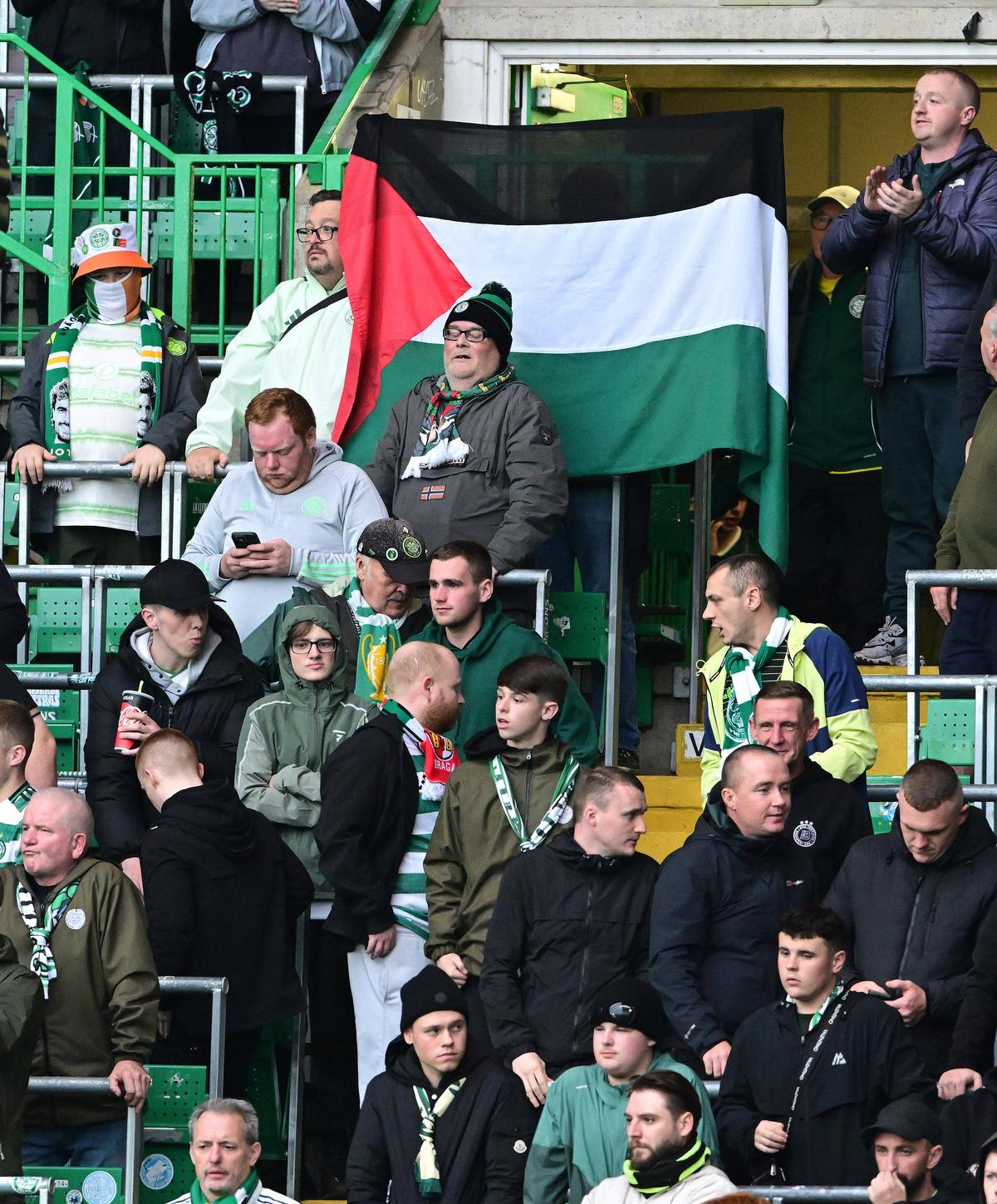 Bannere și proteste împotriva Israelului la meciurile din Europa League și Conference League