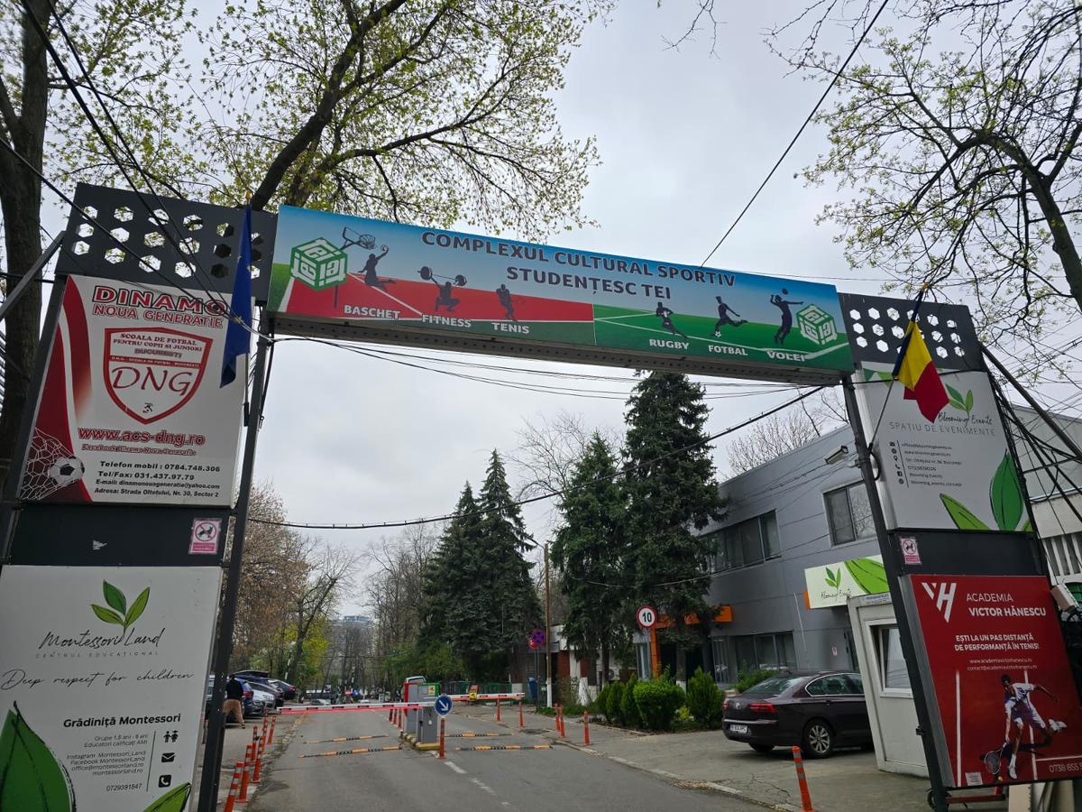 Cum arătau terenul și tribunele CCSS Tei, înainte de modernizare