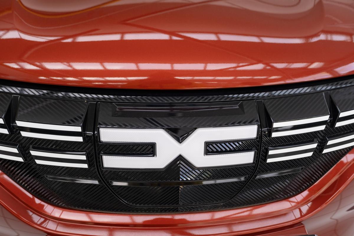 Dacia a cucerit cea mai mare piață auto europeană! Modelul românesc a fost cel mai vândut din luna august în Germania