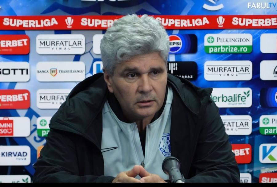 Antrenorul și căpitanul s-au contrazis la flash-interviu: „Asta am crezut”