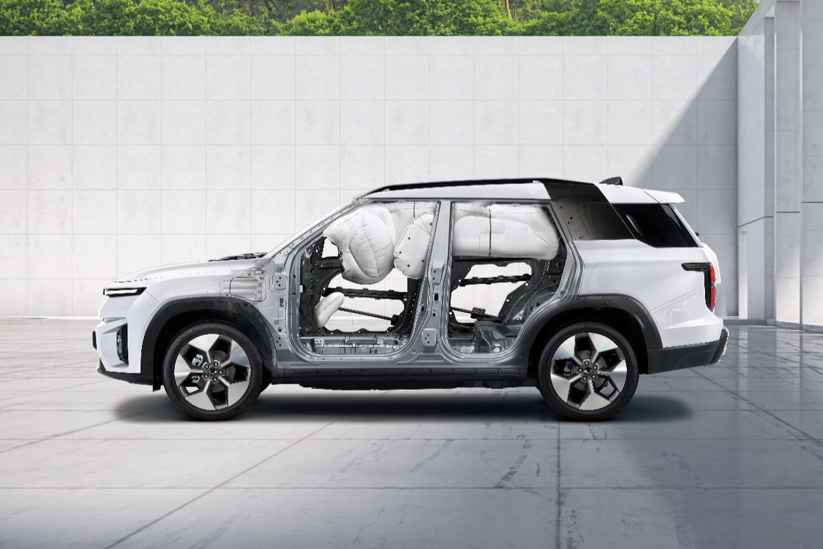 KGM Torres Full Hybrid, noul model de SUV care amenință Dacia