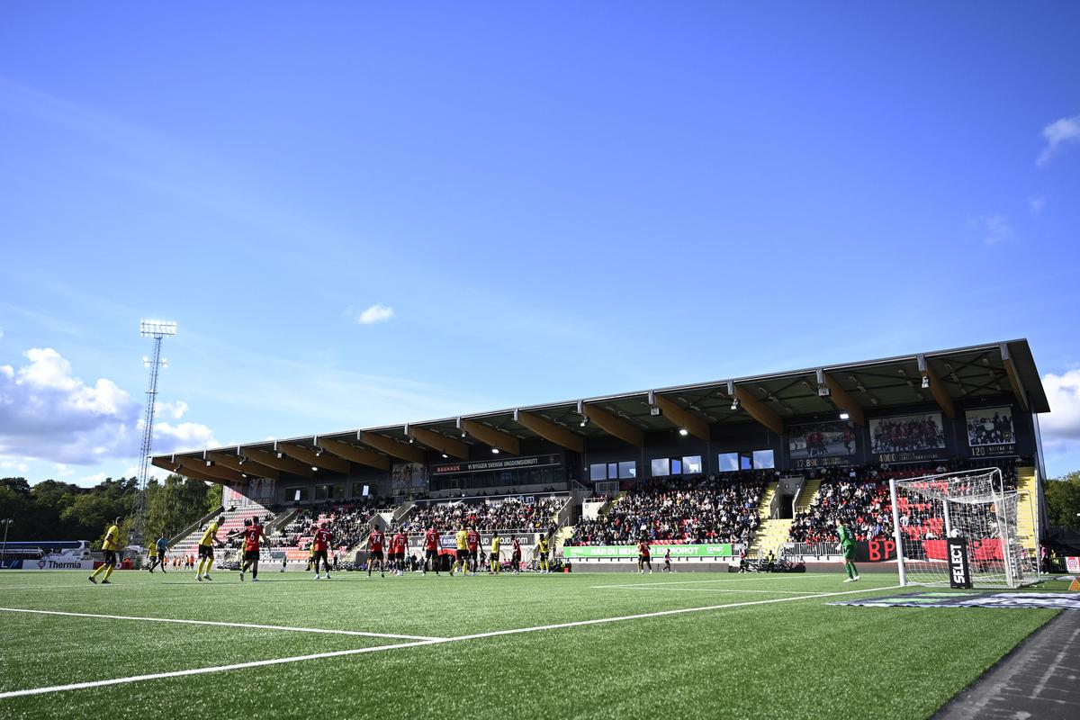 Surpriză fără precedent în Europa » Echipa dintr-un sat de 1.500 de locuitori a câștigat campionatul