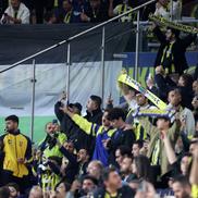 Steagurile Palestinei la Fenerbahce - Nice / Foto: Imago