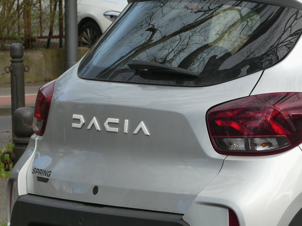 Dacia a cucerit cea mai mare piață auto europeană! Modelul românesc a fost cel mai vândut din luna august în Germania