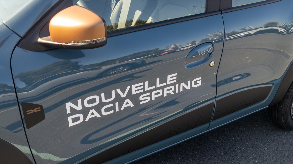 Dacia a cucerit cea mai mare piață auto europeană! Modelul românesc a fost cel mai vândut din luna august în Germania