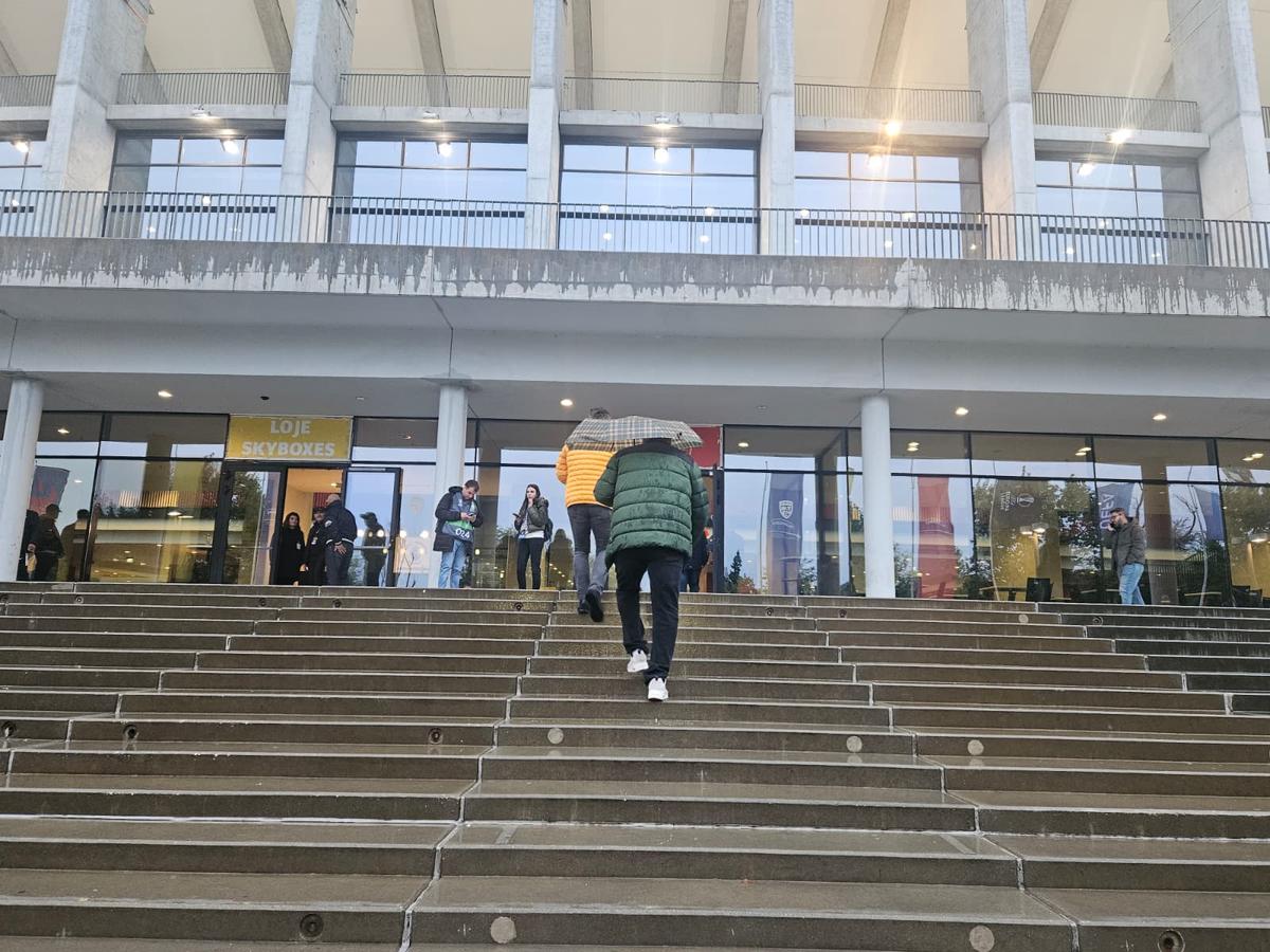 Peluza Nord și-a schimbat locul pe Arena Națională la FCSB - Young Boys, după sancțiunea aplicată de UEFA