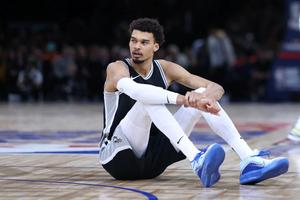 Victor Wembanyama afirmă că nu ar accepta să promoveze pariurile și e dezamăgit de alți jucători din NBA: „E exclus”