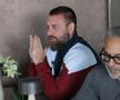 Daniele De Rossi, în vizită la sediul Mobexert din București, înaintea partidei amicale Rapid - Genoa. Diana și Dan Șucu au primit delegația italienilor. Foto: Andrei Furnigă, GSP
